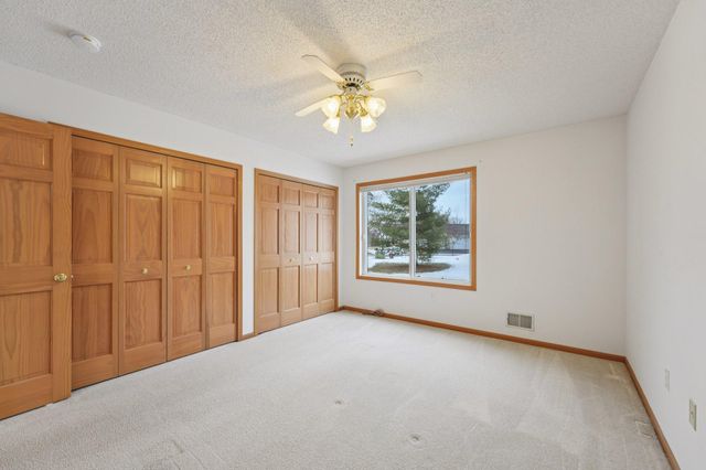 7548 Ojibway Park, Woodbury, MN 55125
