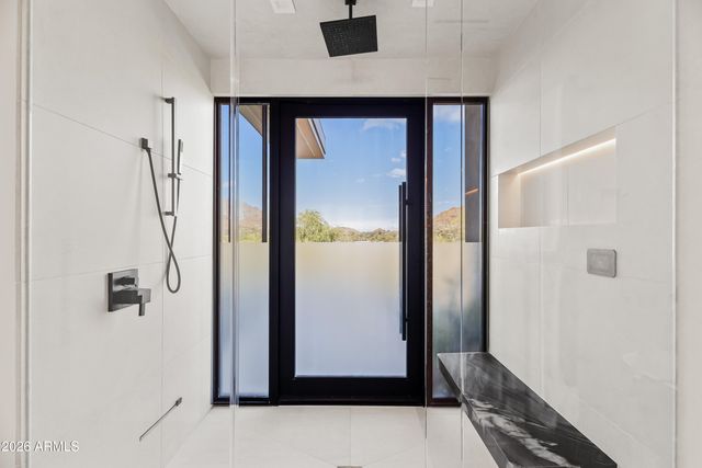 5002 E VALLE VISTA Way, Paradise Valley, AZ 85253
