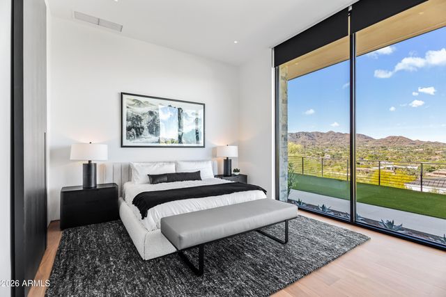 5002 E VALLE VISTA Way, Paradise Valley, AZ 85253