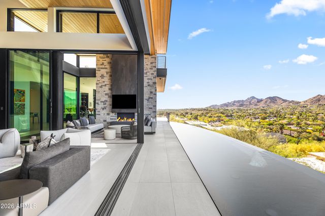 5002 E VALLE VISTA Way, Paradise Valley, AZ 85253