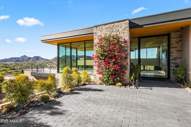 5002 E VALLE VISTA Way, Paradise Valley, AZ 85253