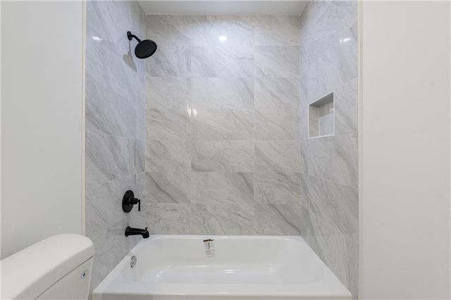 2386 Lawrenceville Highway G, Decatur, GA 30033