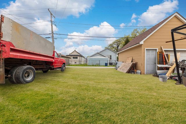 14010 S Green Bay Avenue, Burnham, IL 60633