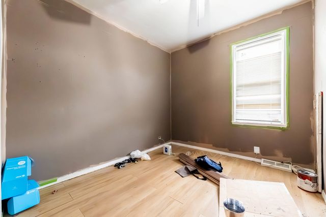 14010 S Green Bay Avenue, Burnham, IL 60633