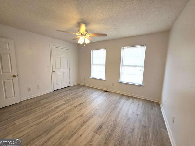 112 Madison Place, Adairsville, GA 30103