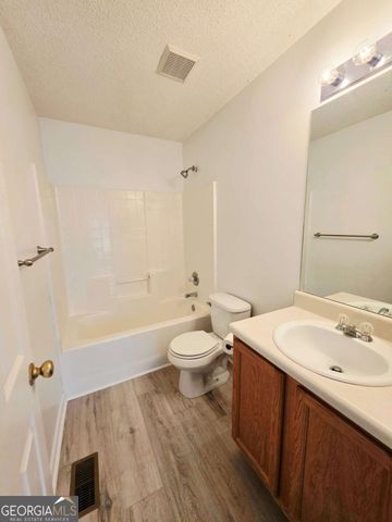 112 Madison Place, Adairsville, GA 30103