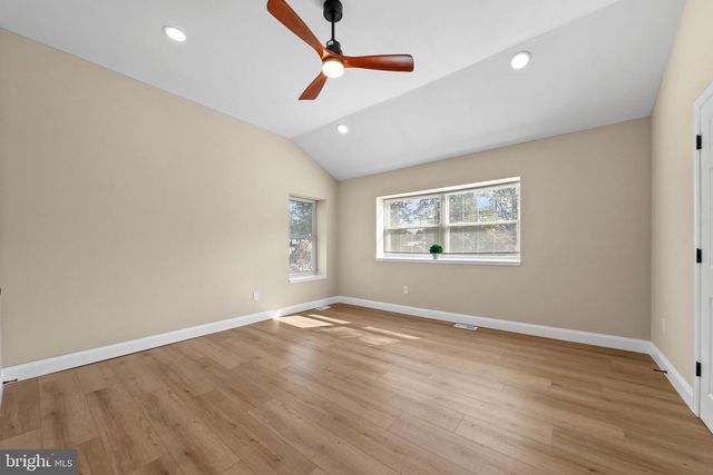 215 ALMONESSON RD, Blackwood, NJ 08012