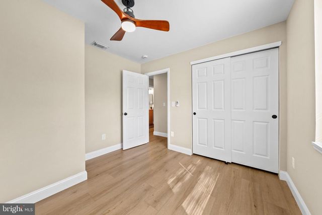 215 ALMONESSON RD, Blackwood, NJ 08012