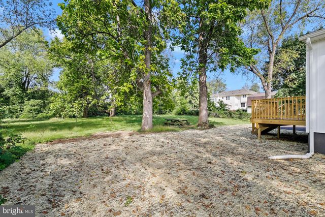 215 ALMONESSON RD, Blackwood, NJ 08012