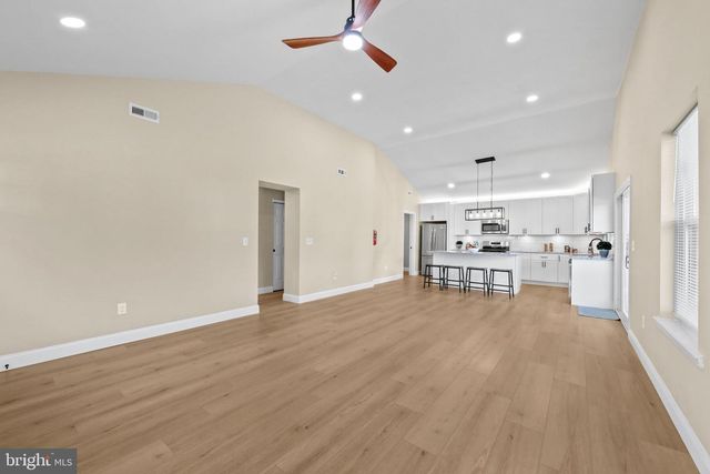 215 ALMONESSON RD, Blackwood, NJ 08012