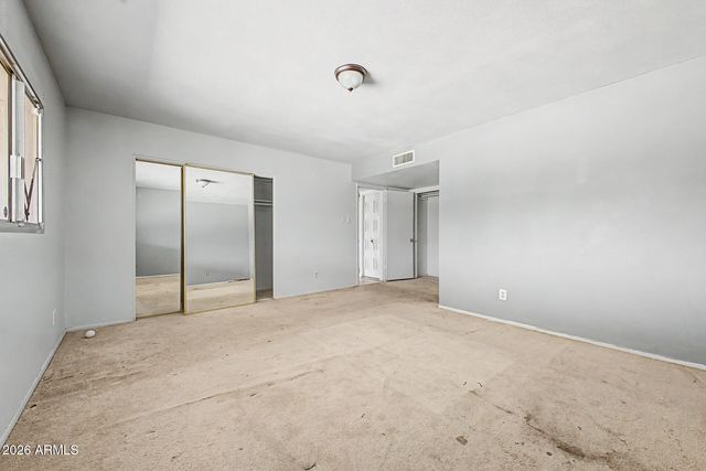 6724 W OREGON Avenue, Glendale, AZ 85303