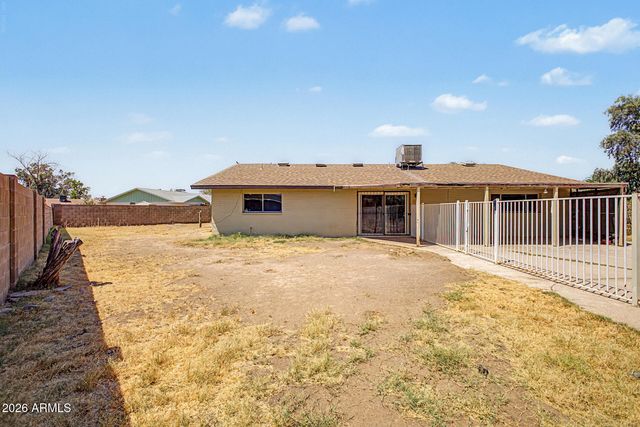 6724 W OREGON Avenue, Glendale, AZ 85303