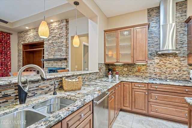 36220 S Desert Sun Drive, Tucson, AZ 85739