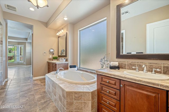 36220 S Desert Sun Drive, Tucson, AZ 85739