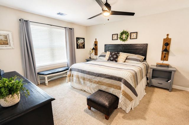 837 Dawn Redwood Court, Conroe, TX 77304