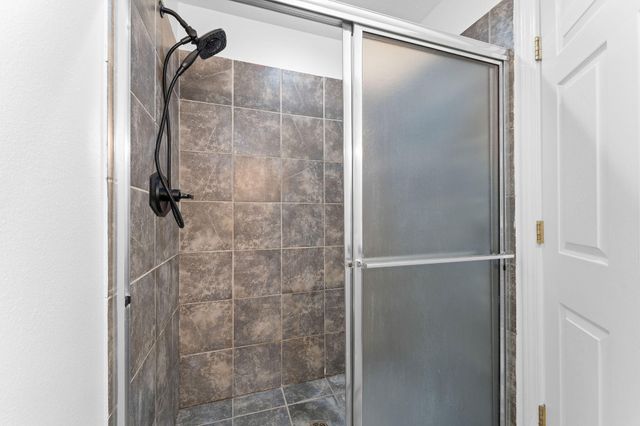 459 Greenbriar Drive, Hollister, MO 65672