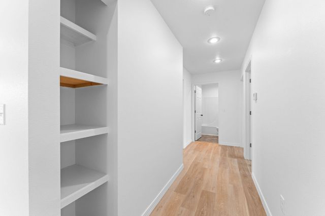 459 Greenbriar Drive, Hollister, MO 65672