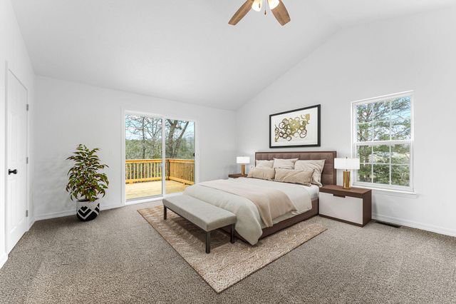 459 Greenbriar Drive, Hollister, MO 65672