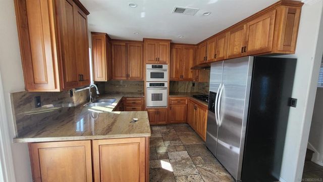 286 Sychar Road, San Diego, CA 92114