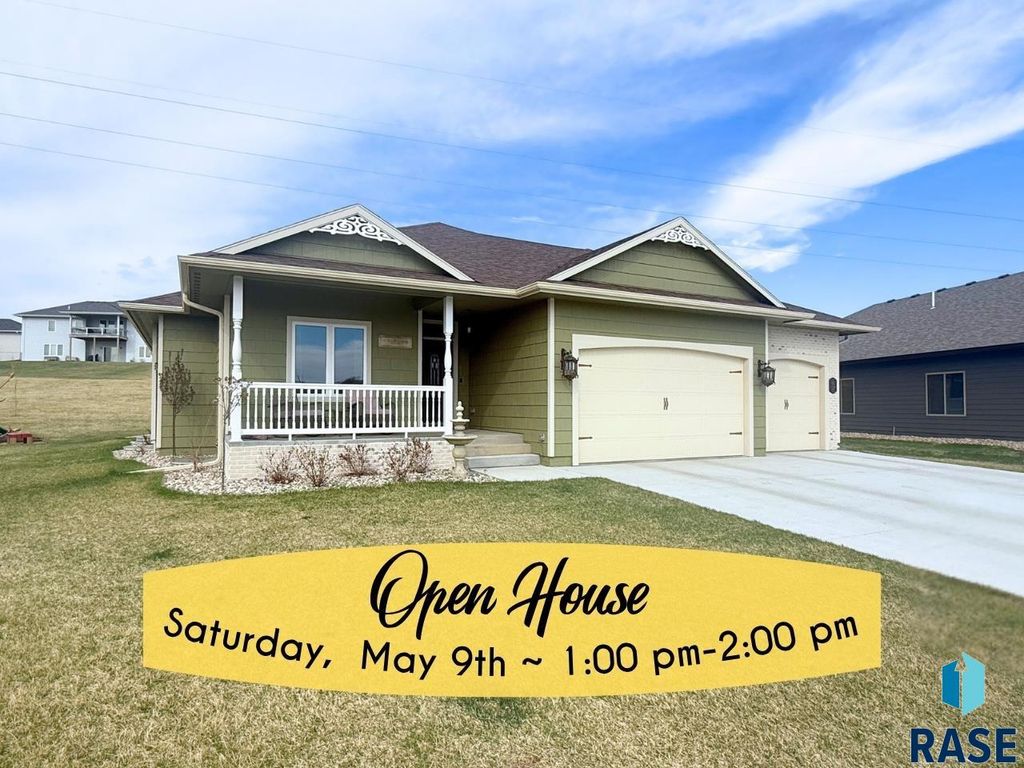 821 N Sylvan Dr Drive, Sioux Falls, SD 57110
