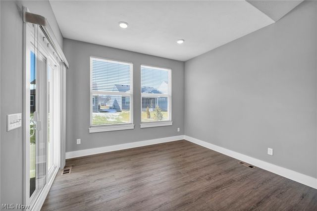 8896 Firethorne Drive, Columbia Station, OH 44028