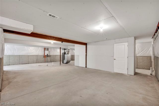 8896 Firethorne Drive, Columbia Station, OH 44028