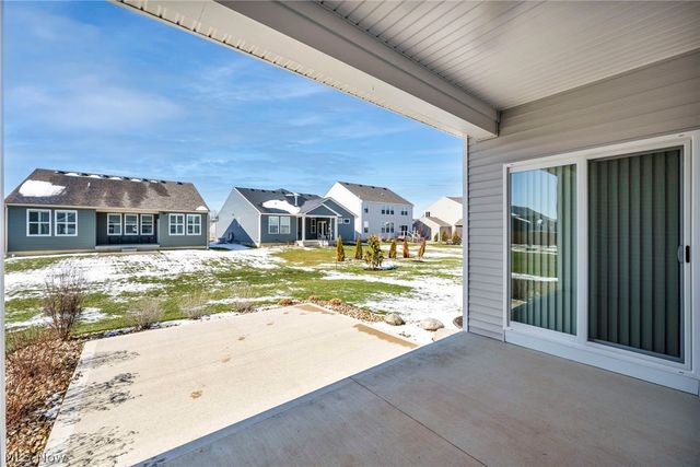 8896 Firethorne Drive, Columbia Station, OH 44028