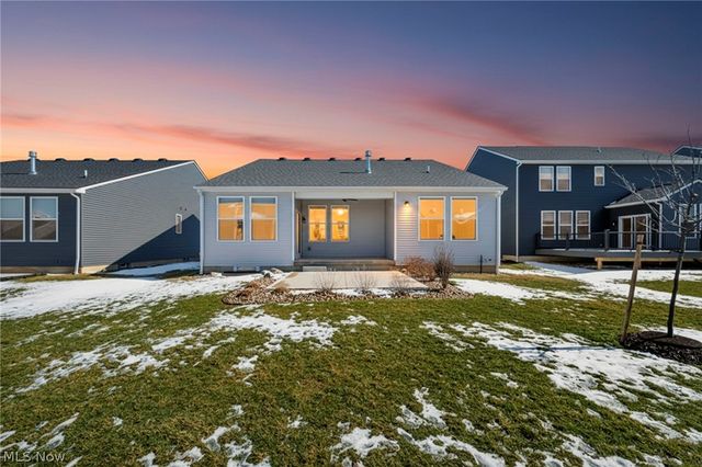 8896 Firethorne Drive, Columbia Station, OH 44028