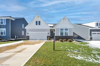 8896 Firethorne Drive, Columbia Station, OH 44028
