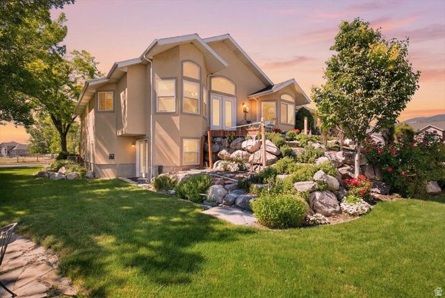 1832 N OLSEN WAY, West Bountiful, UT 84087