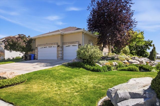 1832 N OLSEN WAY, West Bountiful, UT 84087