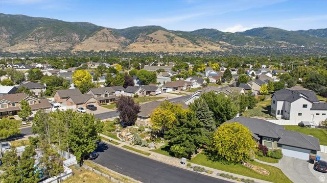 1832 N OLSEN WAY, West Bountiful, UT 84087
