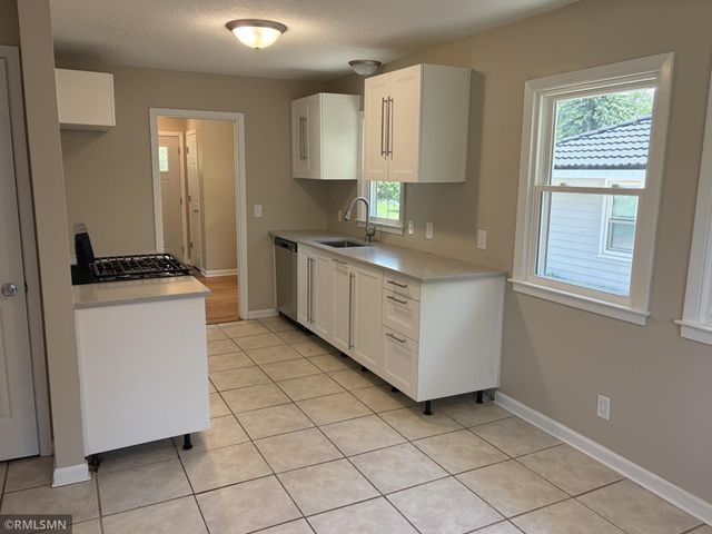 1644 Nevada Avenue S, Saint Louis Park, MN 55426