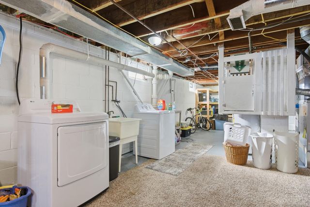 256 Florence Avenue, Wilmington, OH 45177