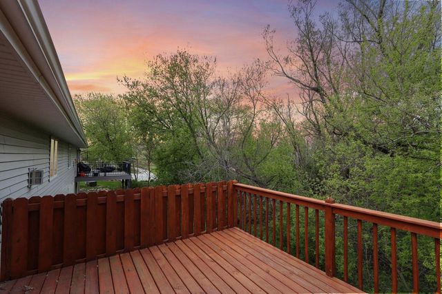 2908 Valley AVENUE, West Bend, WI 53095