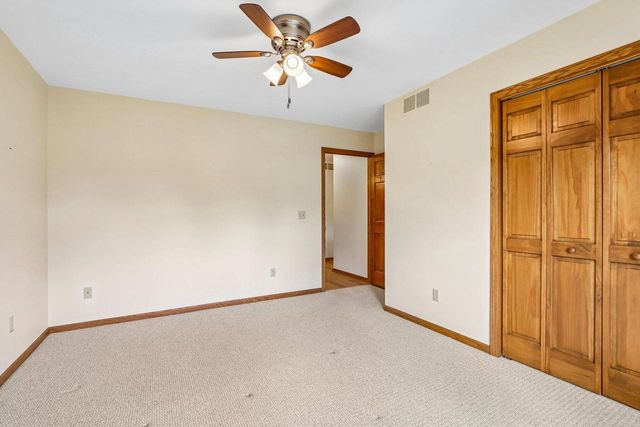 2908 Valley AVENUE, West Bend, WI 53095