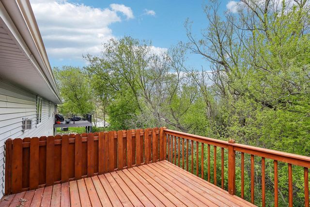 2908 Valley AVENUE, West Bend, WI 53095