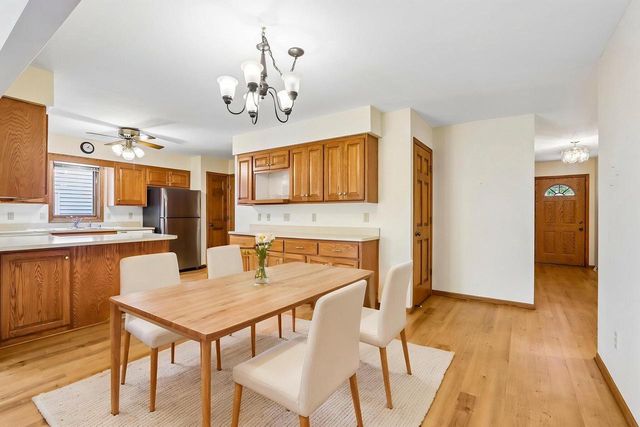 2908 Valley AVENUE, West Bend, WI 53095