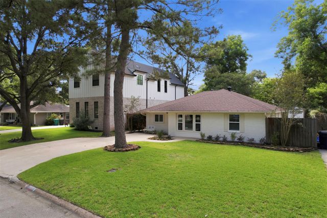 2210 Wakefield Drive, Houston, TX 77018