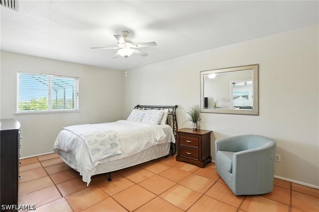 324 NW 24th TER, Cape Coral, FL 33993