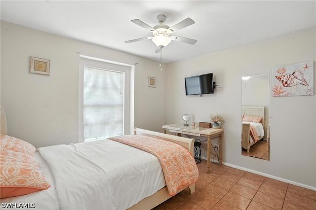 324 NW 24th TER, Cape Coral, FL 33993