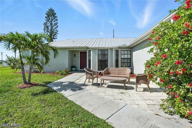 324 NW 24th TER, Cape Coral, FL 33993