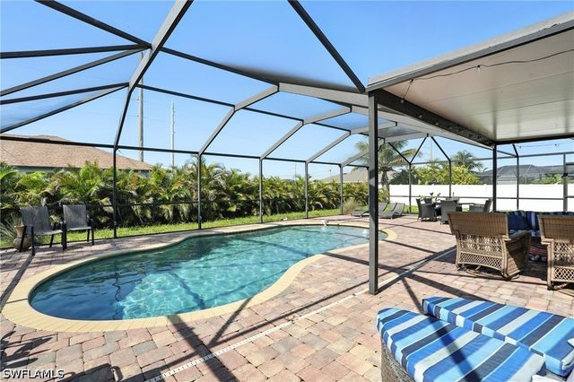 324 NW 24th TER, Cape Coral, FL 33993