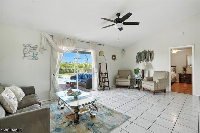 324 NW 24th TER, Cape Coral, FL 33993