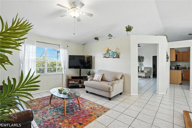324 NW 24th TER, Cape Coral, FL 33993