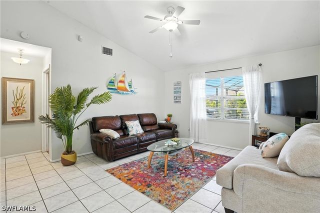 324 NW 24th TER, Cape Coral, FL 33993