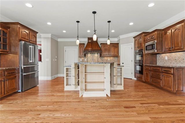 2602 Alcovy Club Dr, Dacula, GA 30019