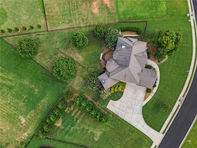 2602 Alcovy Club Dr, Dacula, GA 30019