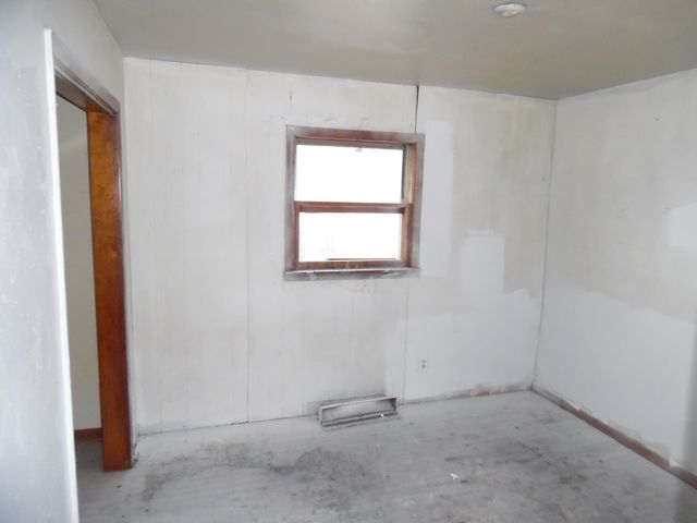 6657 Old Porter Road, Portage, IN 46368