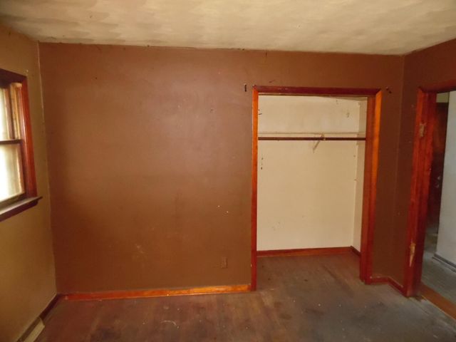 6657 Old Porter Road, Portage, IN 46368